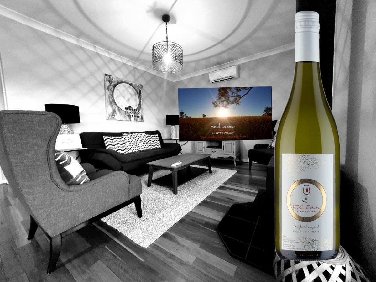 Red Door Collective - Rdc Vineyard Estate, Luxury Adult Only Stay Pokolbin Exteriör bild